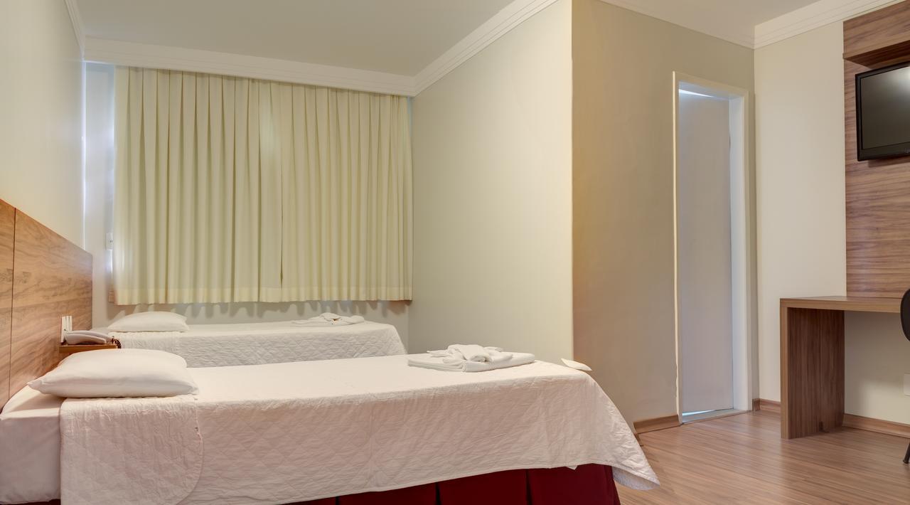 Hotel Villareal Conselheiro Lafaiete Bagian luar foto