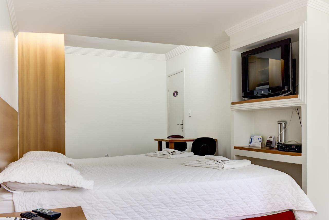 Hotel Villareal Conselheiro Lafaiete Bagian luar foto